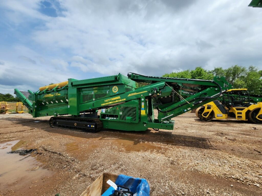 Heavy Construction Equipment Sales, Rental, Parts KS & MO Berry Tractor