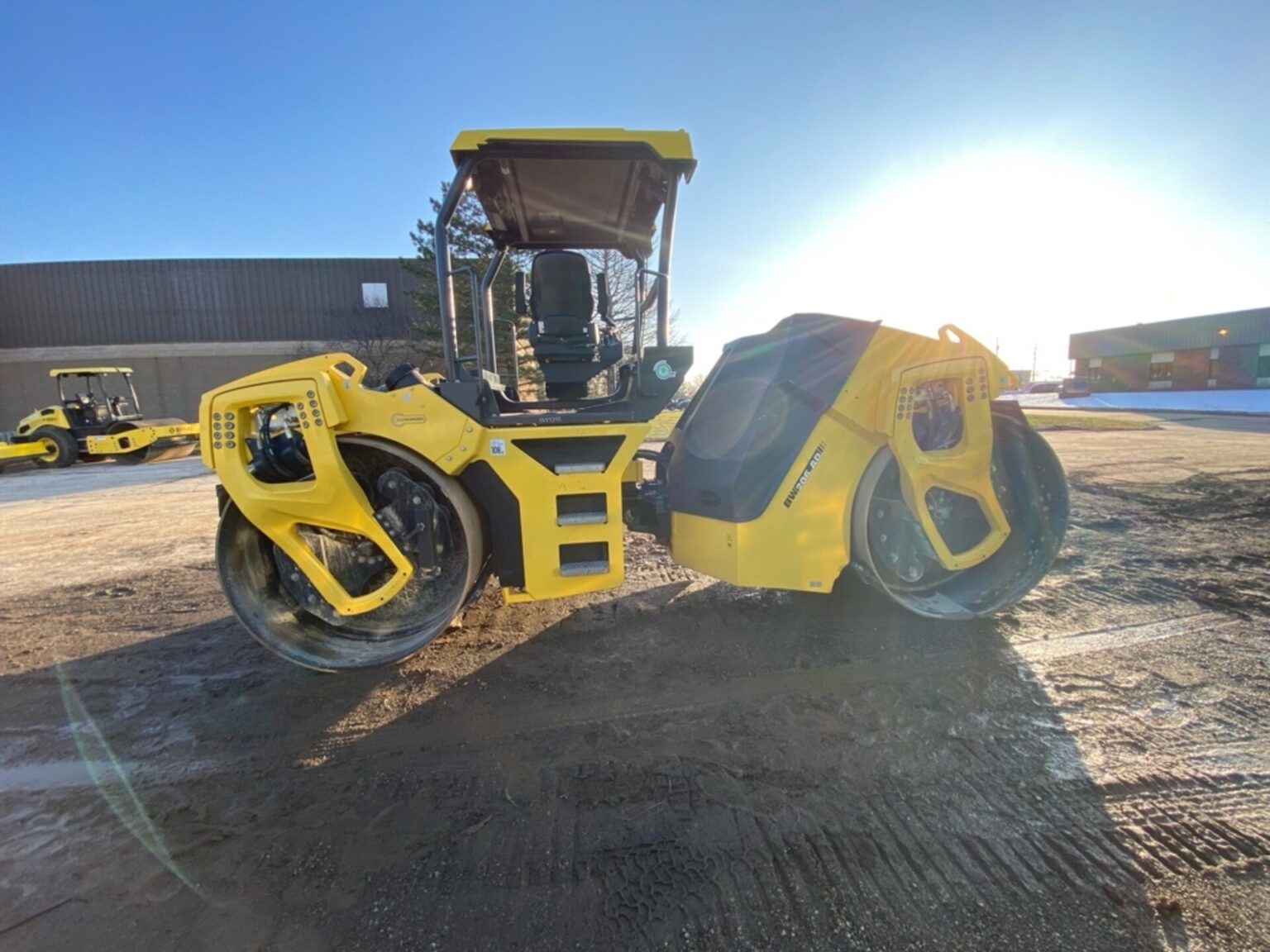 Heavy Construction Equipment Sales, Rental, Parts KS & MO Berry Tractor