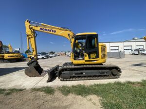 Used  KOMATSU PC138USLC-11