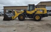 Used  KOMATSU WA320-8